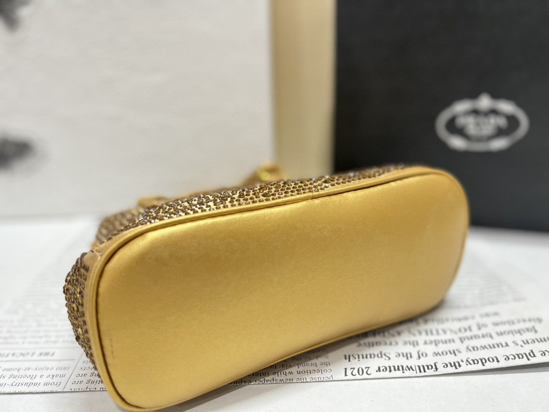 Luxury Crystal-Studded Handbag with Structured Design