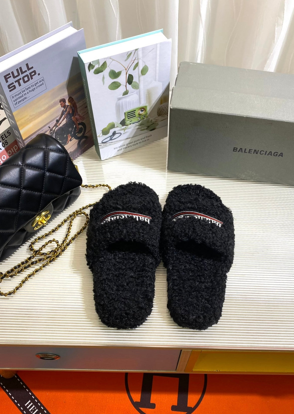 Cozy Luxe Teddy Slides – Black