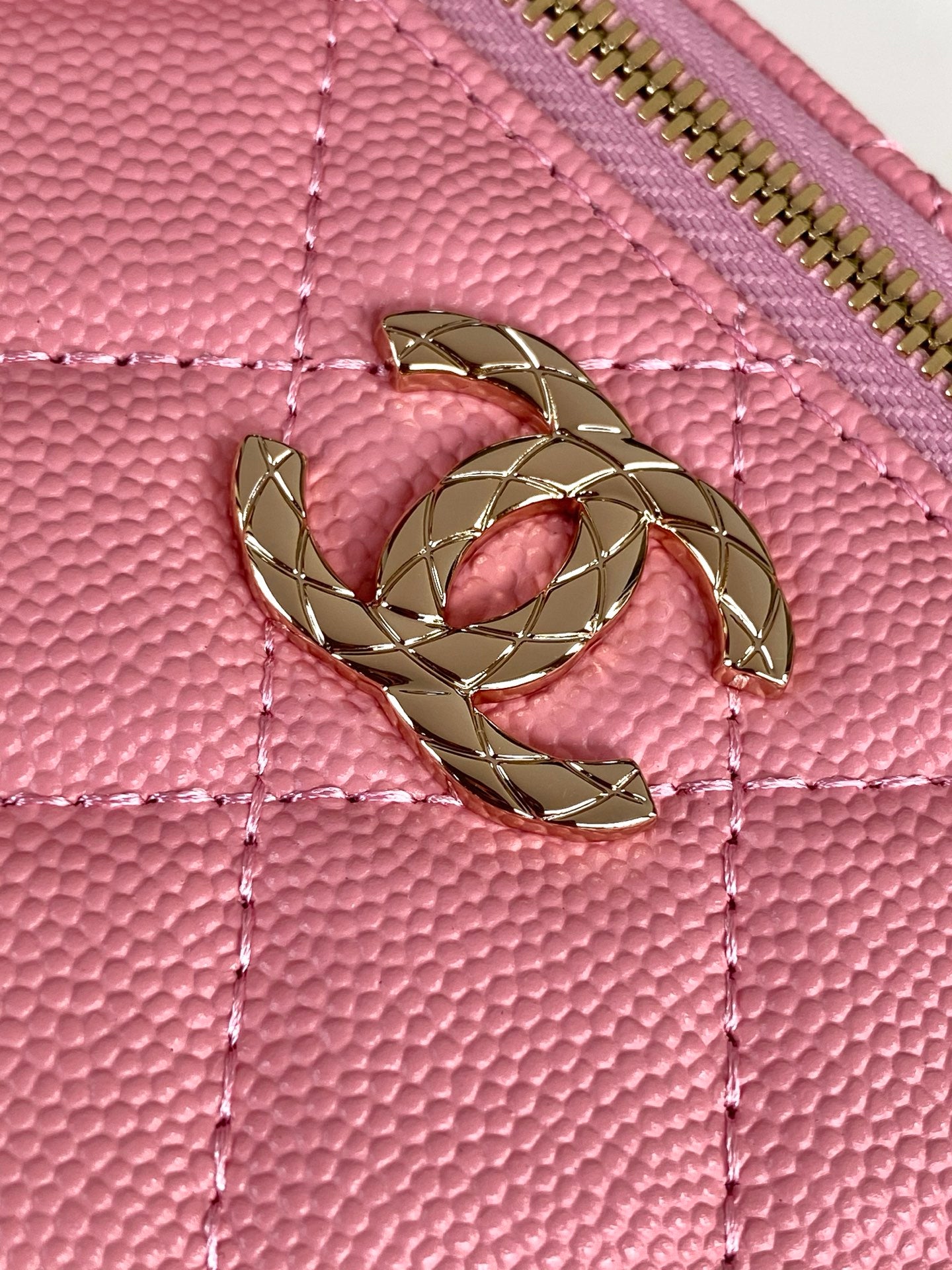 Pink Quilted Mini Crossbody Bag with Chain Strap & Mirror