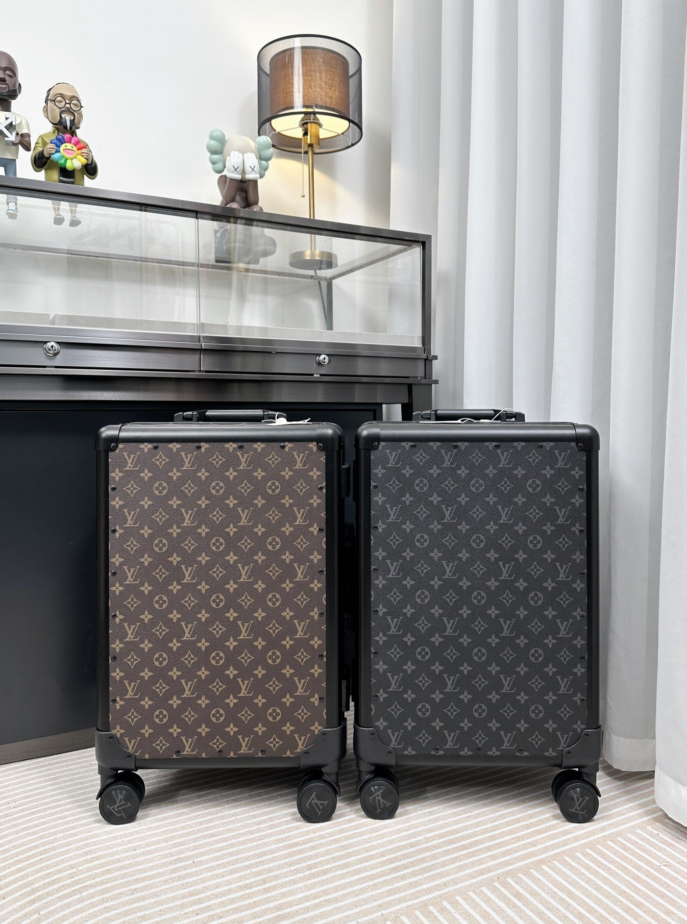 assic Monogram 4-Wheel Travel Case