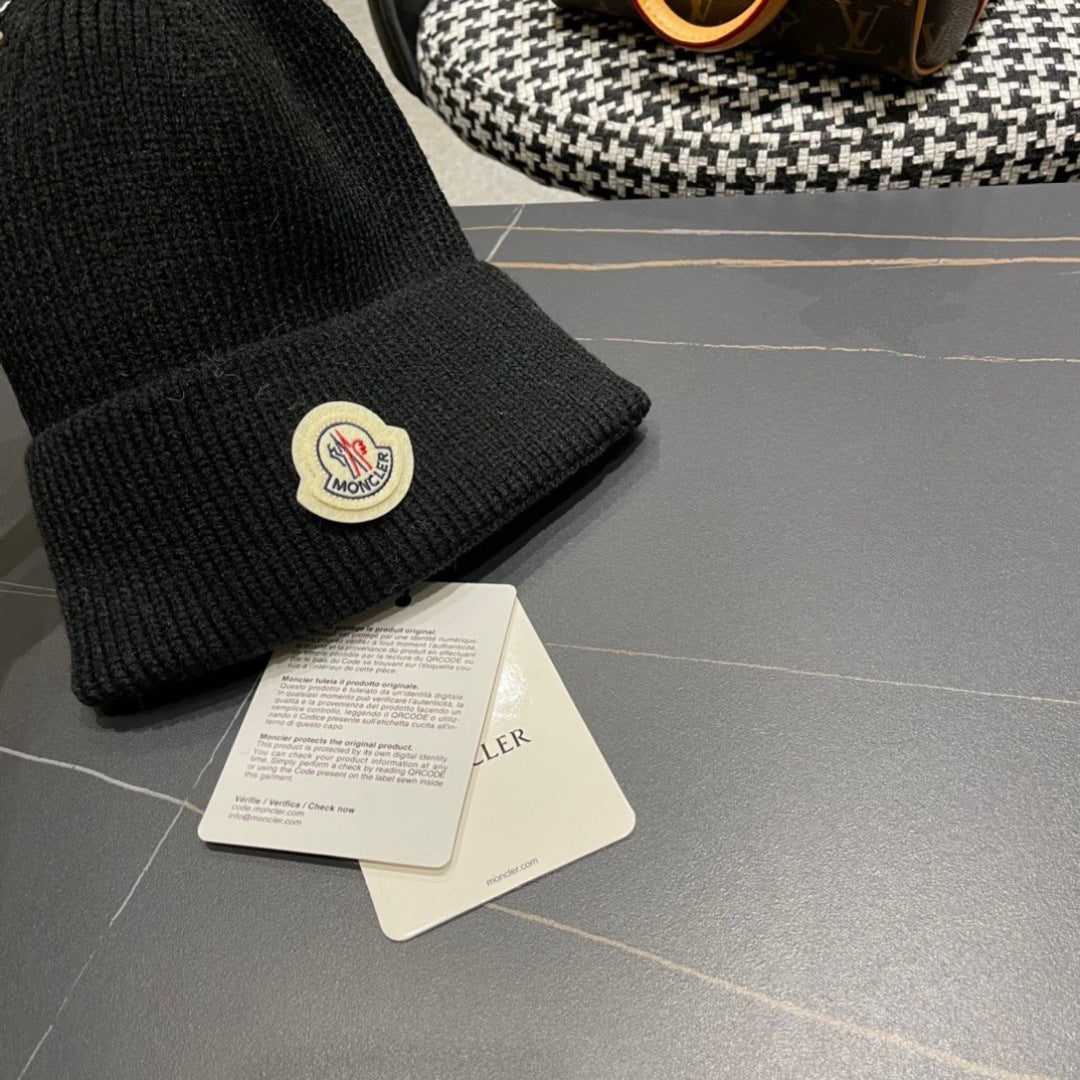 Luxury Knit Beanie Hat – Ribbed Design with Logo Patch