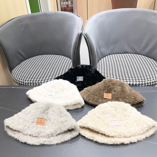 Luxury Fur Bucket Hat – Soft Plush Winter Style